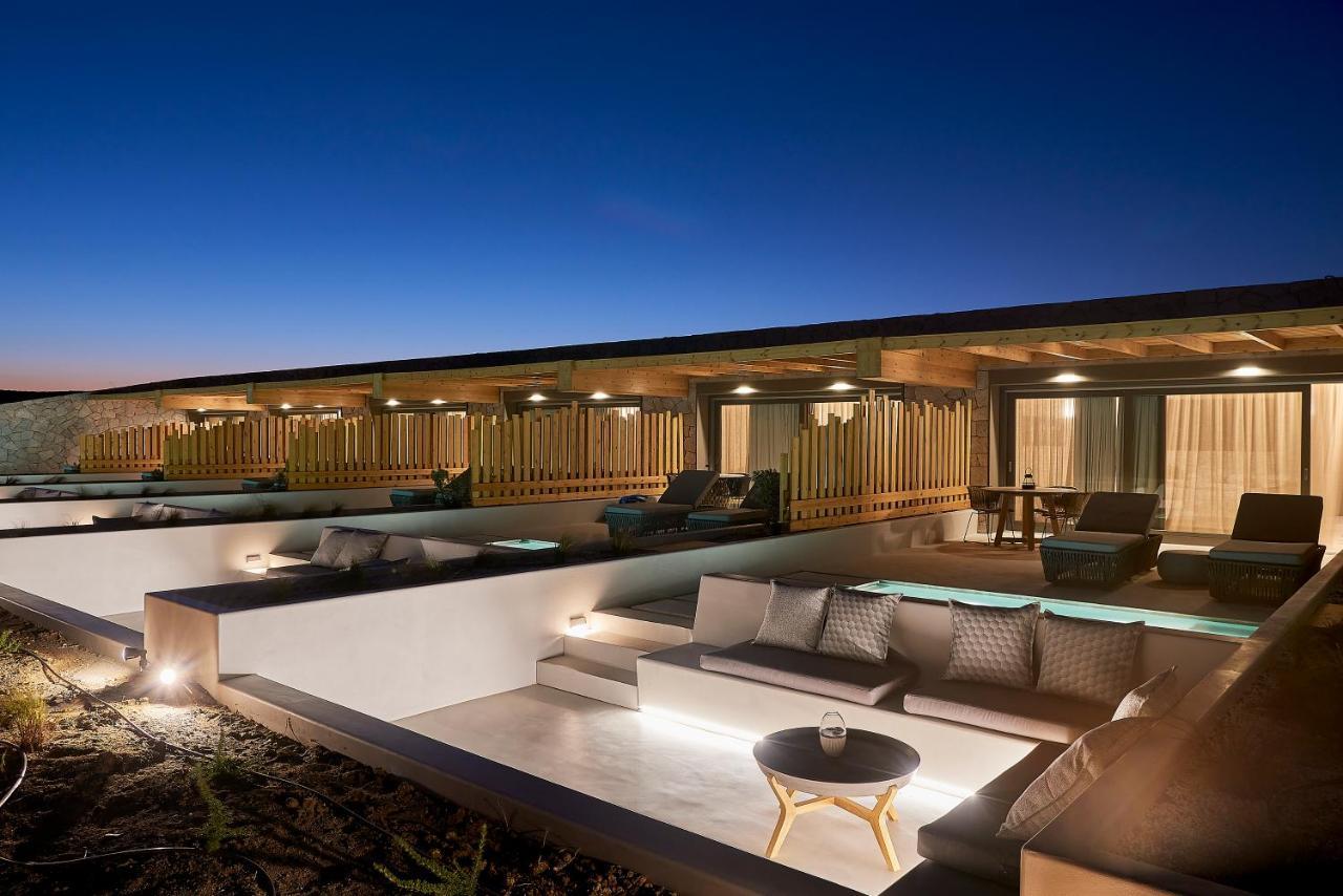 Cave Suites Milos 아다마스 외부 사진
